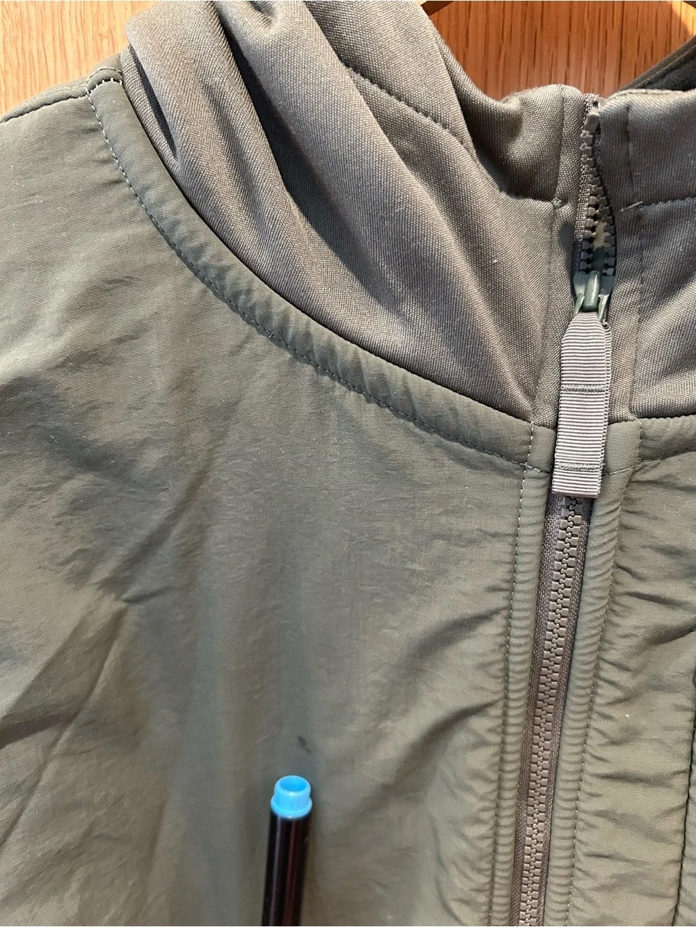 The North Face Men’s XL Apex Quester Hoodie - Olive Green
